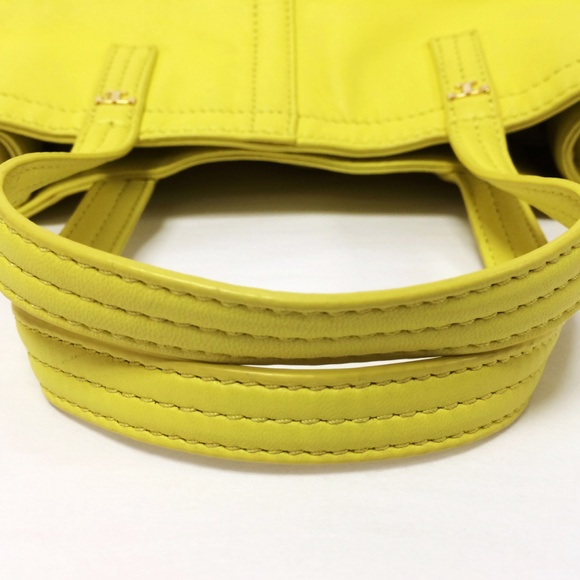 Tory Burch Citrus Leather Tote - Picture 5 of 10